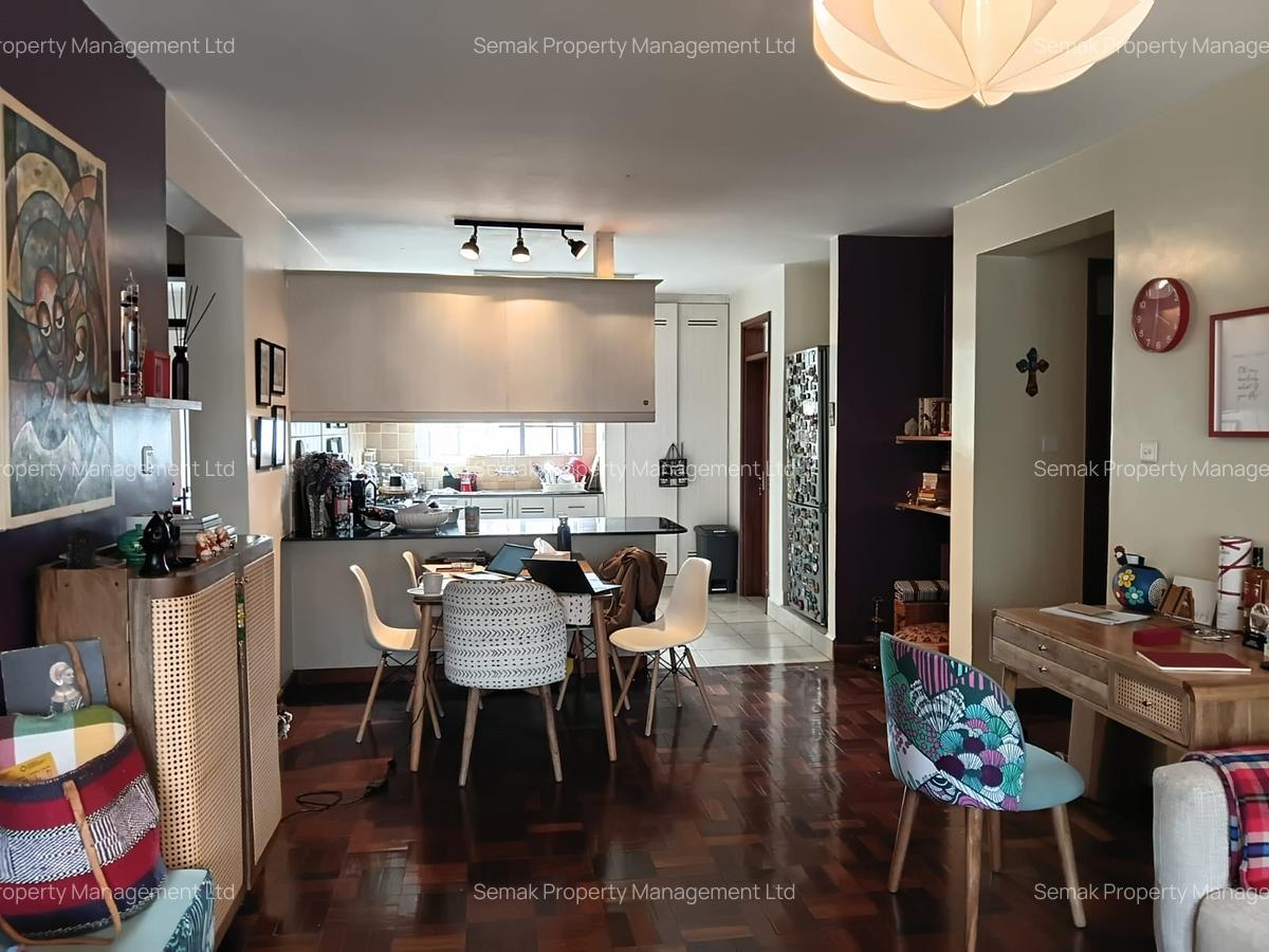 2 Bed Apartment with En Suite at Riverside Drive - 4