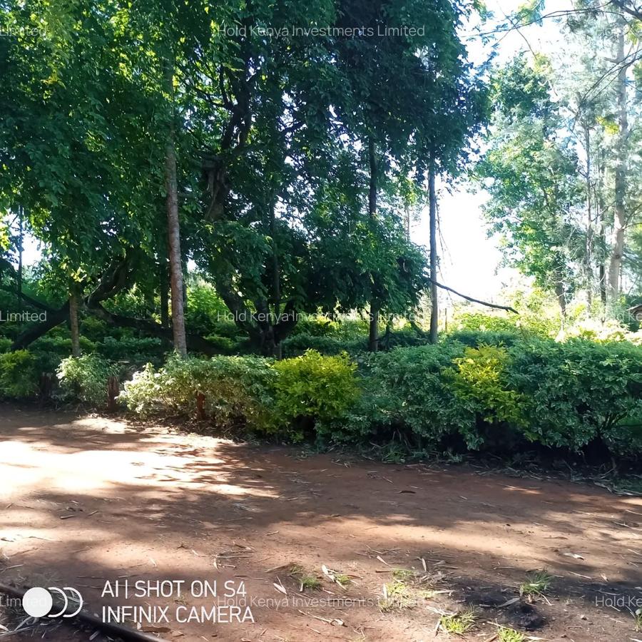 607 ac Land at Makuyu - 3