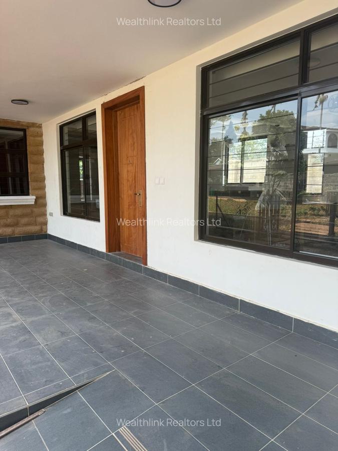 2 Bed Townhouse with En Suite at Ridgeways - 16