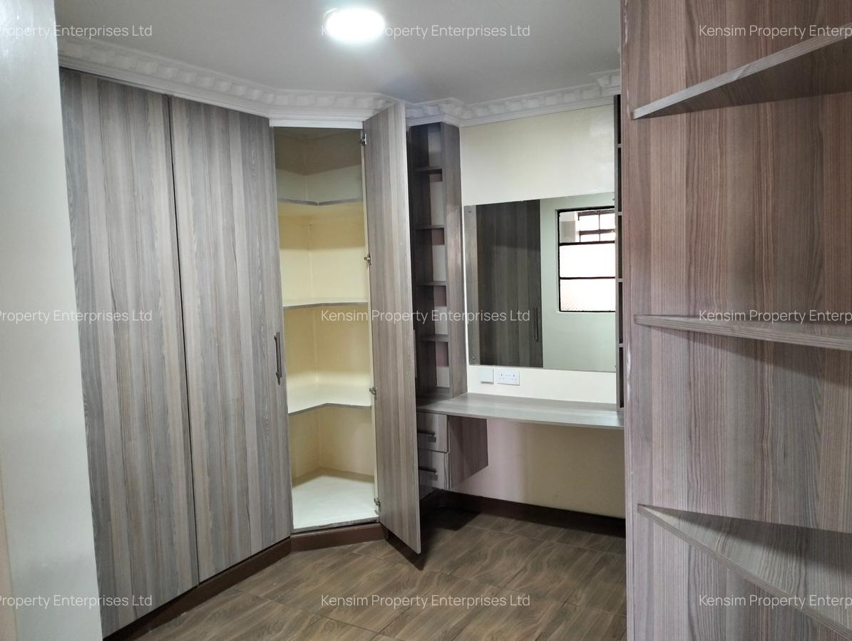 5 Bed Townhouse with En Suite in Lavington - 17