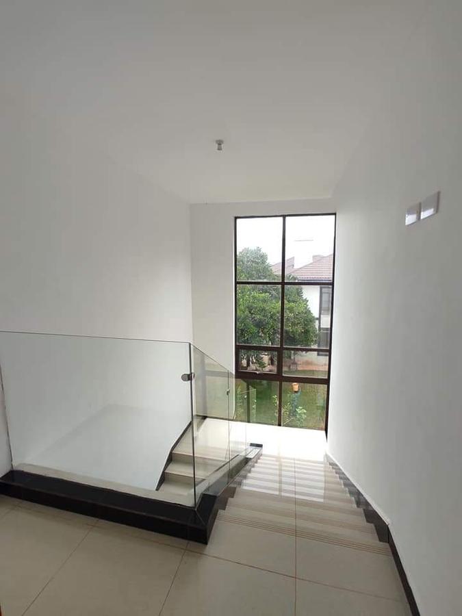 5 Bed Townhouse with Swimming Pool at Ololua Road - 14