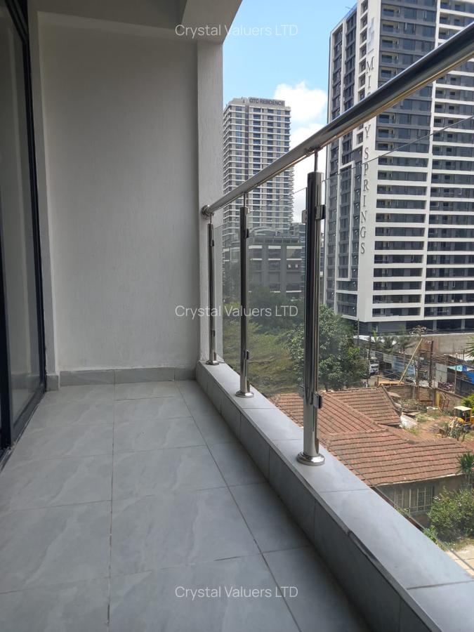 1 Bed Apartment with En Suite in Westlands Area - 4