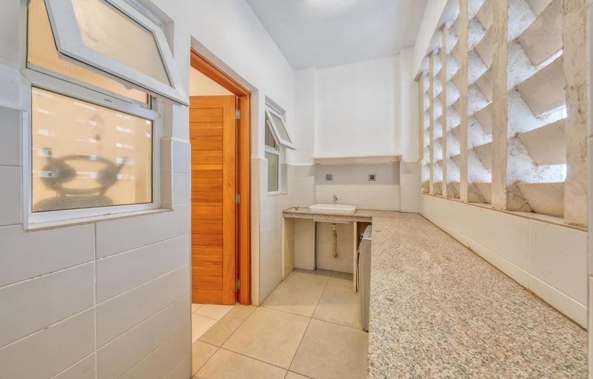 Furnished 3 Bed Apartment with En Suite in Kileleshwa - 9