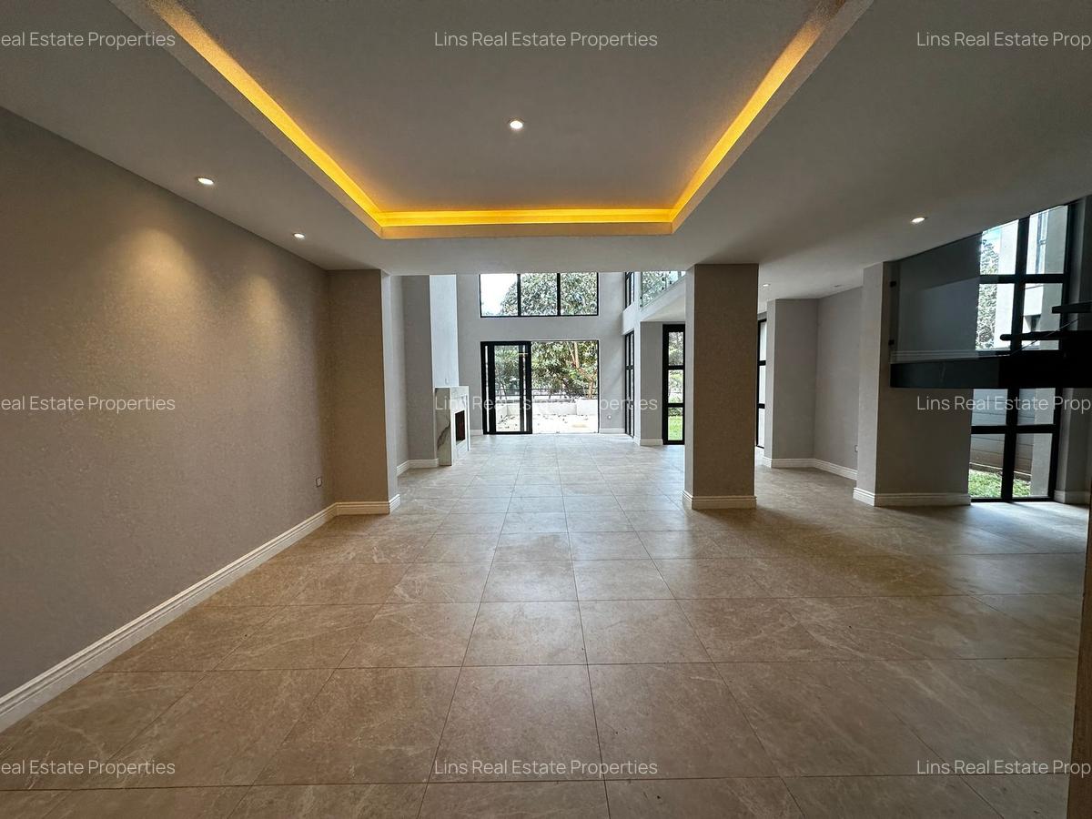 4 Bed Townhouse with En Suite in Runda - 13