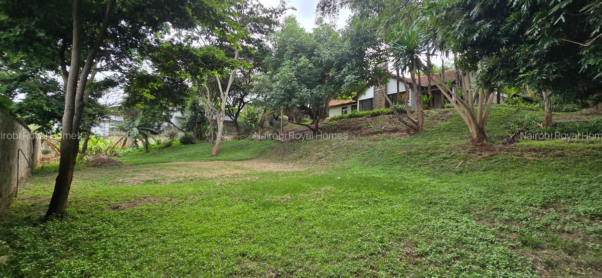 4 Bed House with En Suite at Kyuna Road - 8