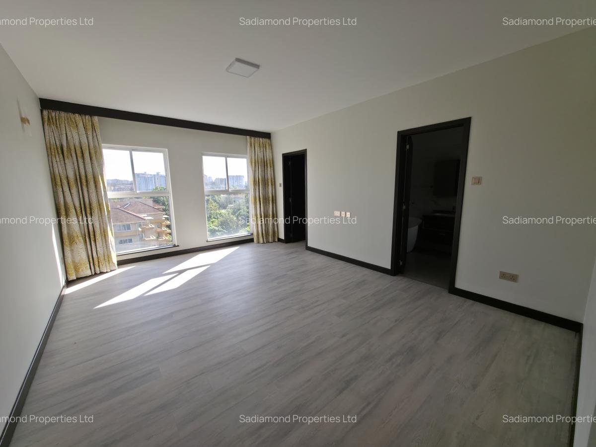 3 Bed Apartment with En Suite in Westlands Area - 4