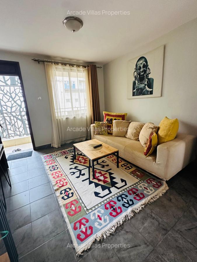 Serviced 1 Bed Apartment with En Suite in Riverside - 2