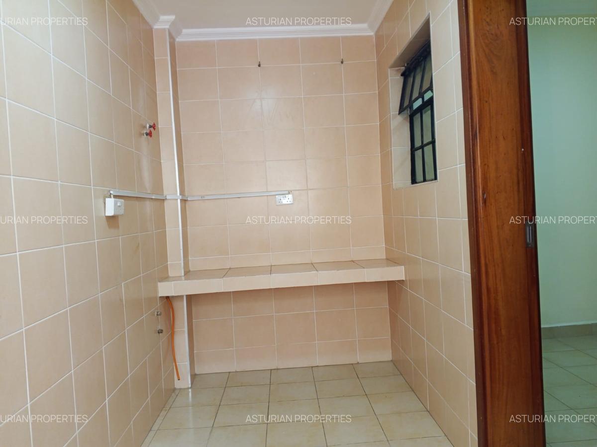 2 Bed Apartment with En Suite in Westlands Area - 6
