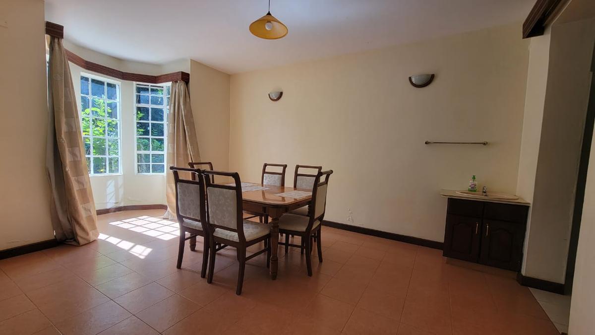 4 Bed House with En Suite in Runda - 4