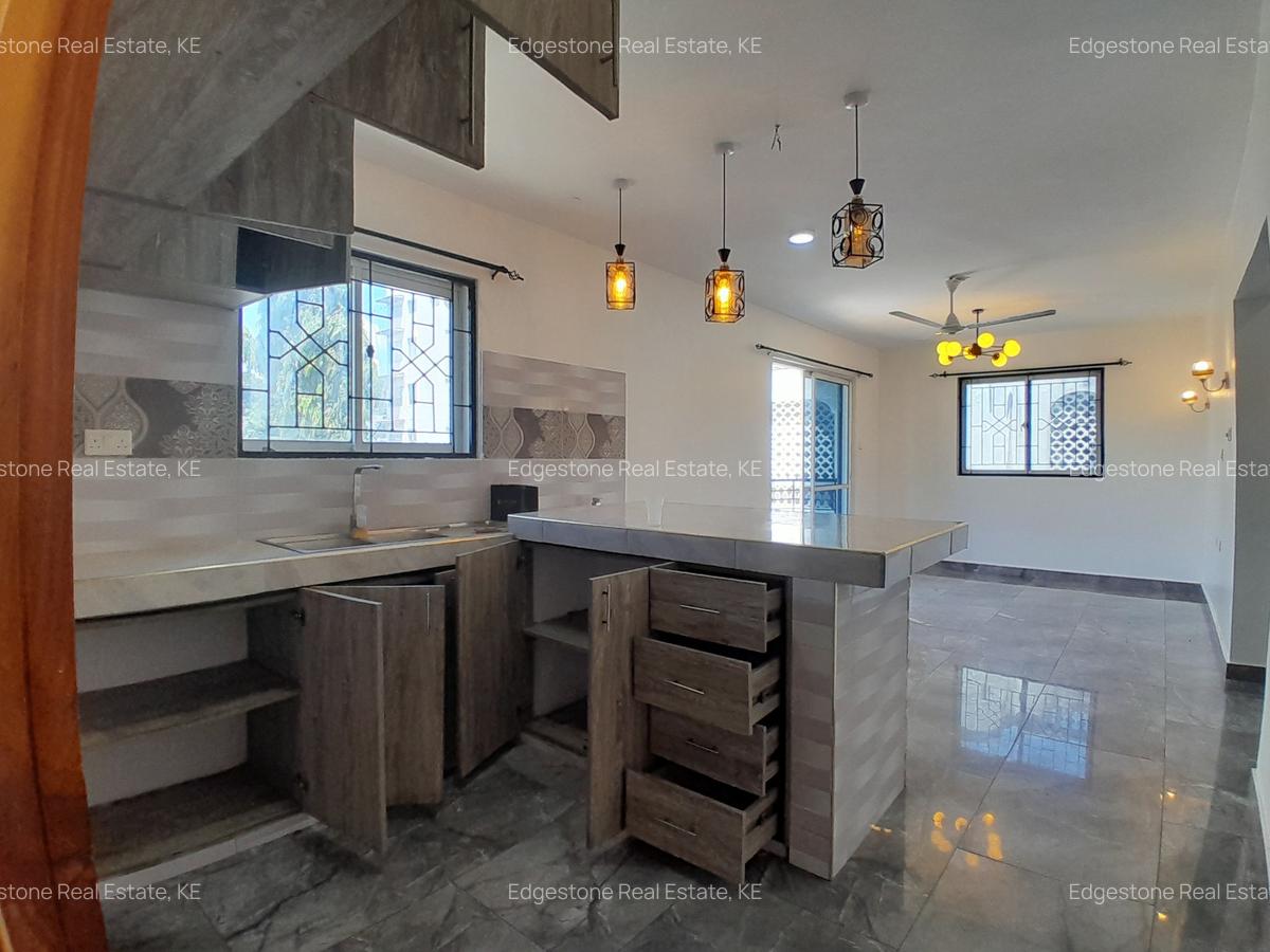 2 Bed Apartment with En Suite in Mtwapa - 1