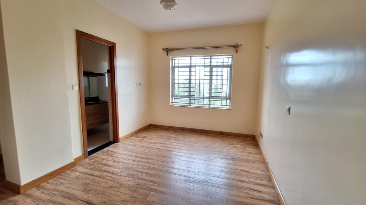 3 Bed Apartment with En Suite at Vihiga Road - 13