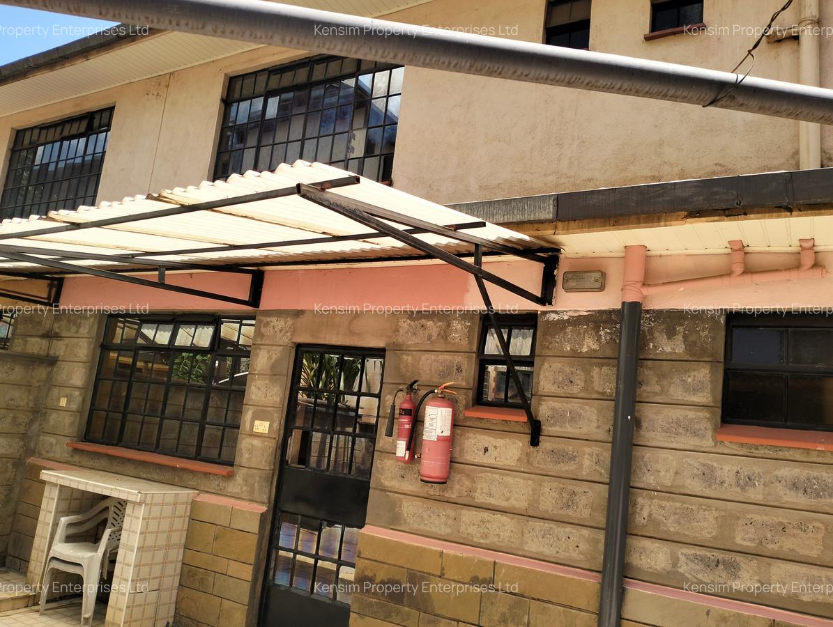 4 Bed Townhouse with En Suite in Lavington - 3