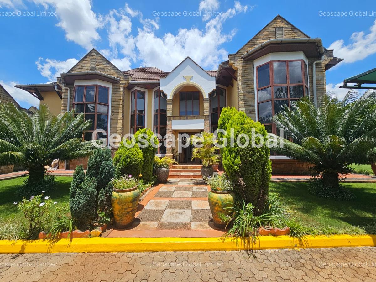 4 Bed House with En Suite in Runda - 16