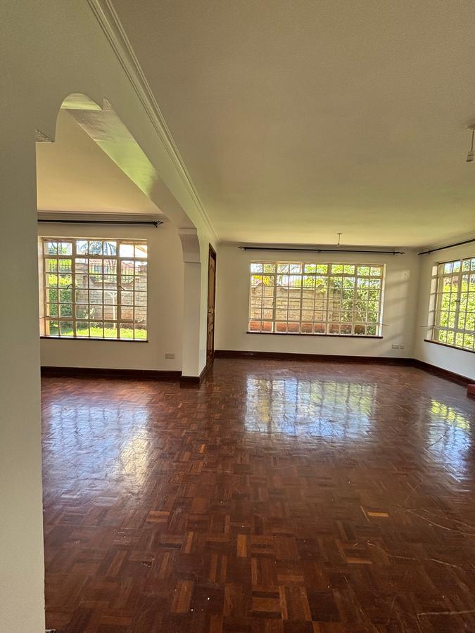 4 Bed Villa with En Suite in Kiambu Road - 13