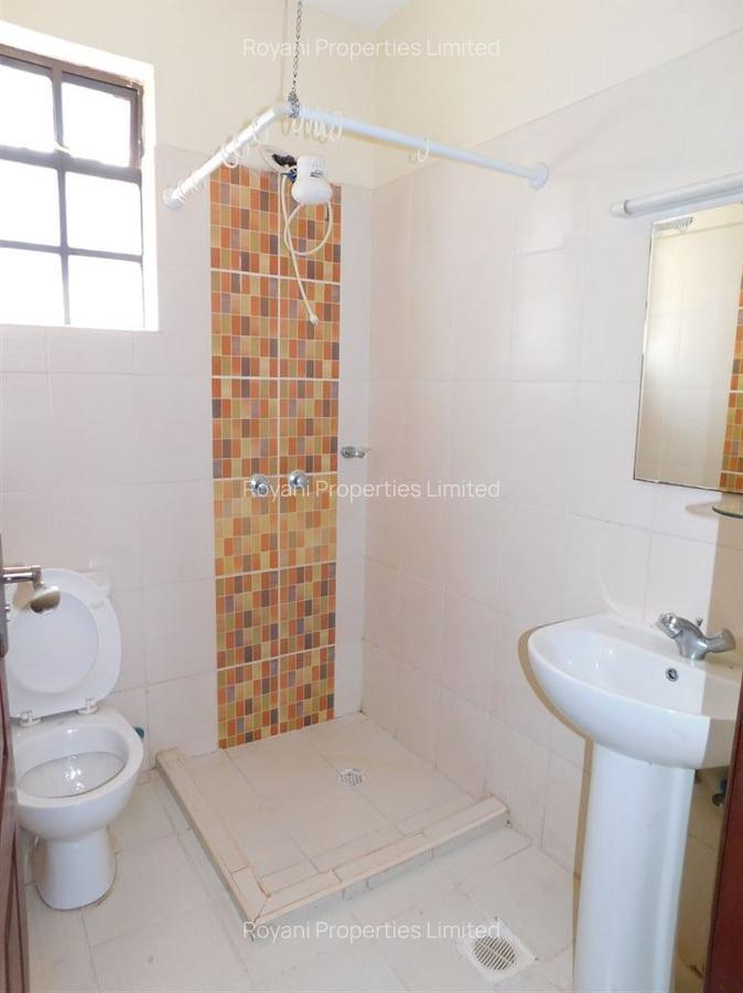 2 Bed Apartment with En Suite at Fourways Junction Estate - 13