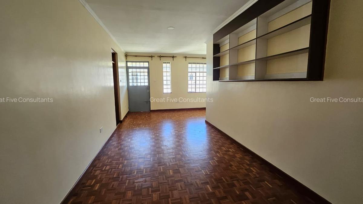 5 Bed Villa with En Suite in Runda - 11