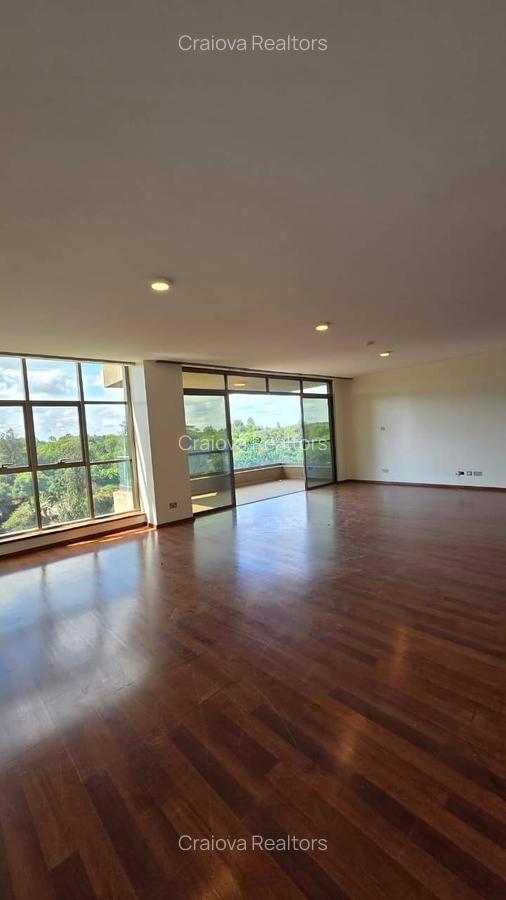 3 Bed Apartment with En Suite at 6Th Parklands - 5