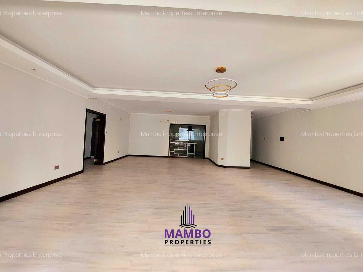 3 Bed Apartment with En Suite at Riverside Dr - 1