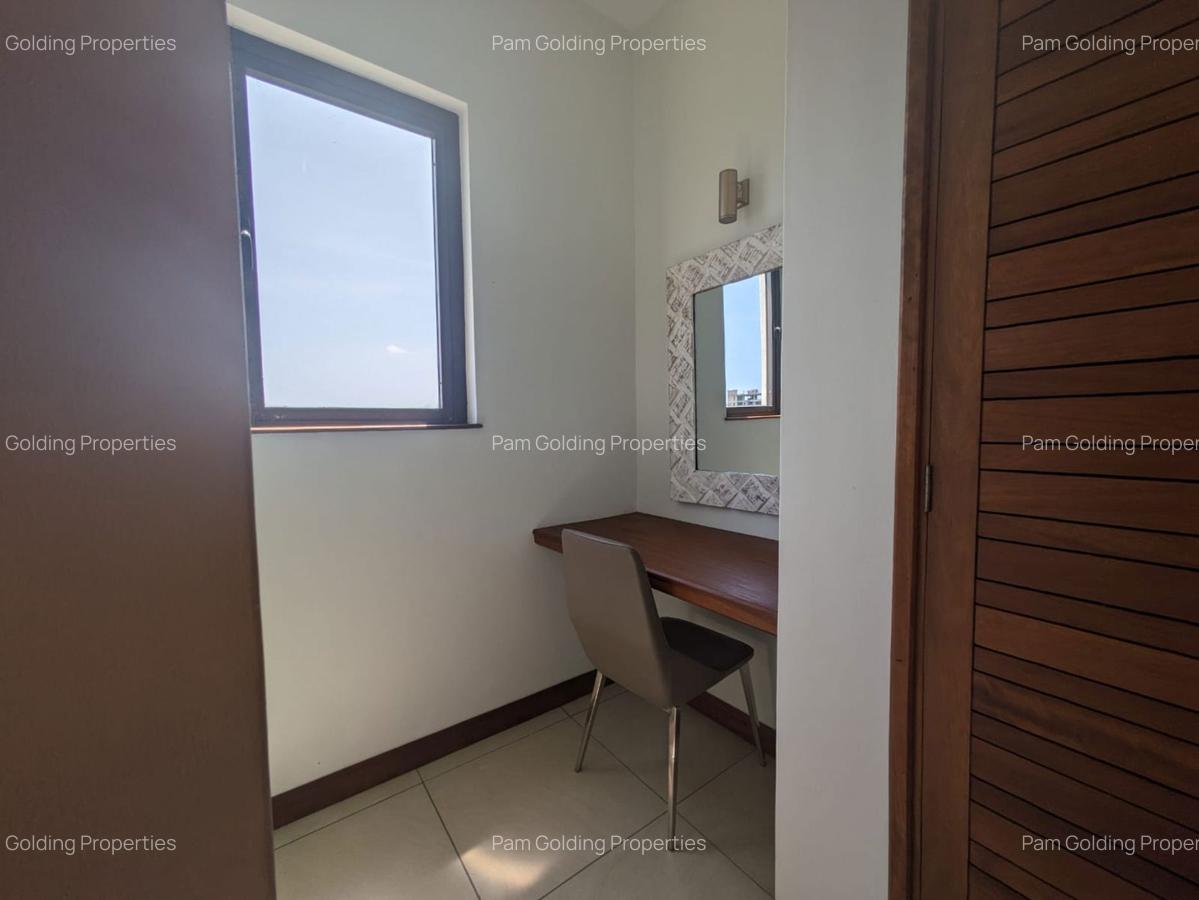 2 Bed Apartment with En Suite in Nyali Area - 19