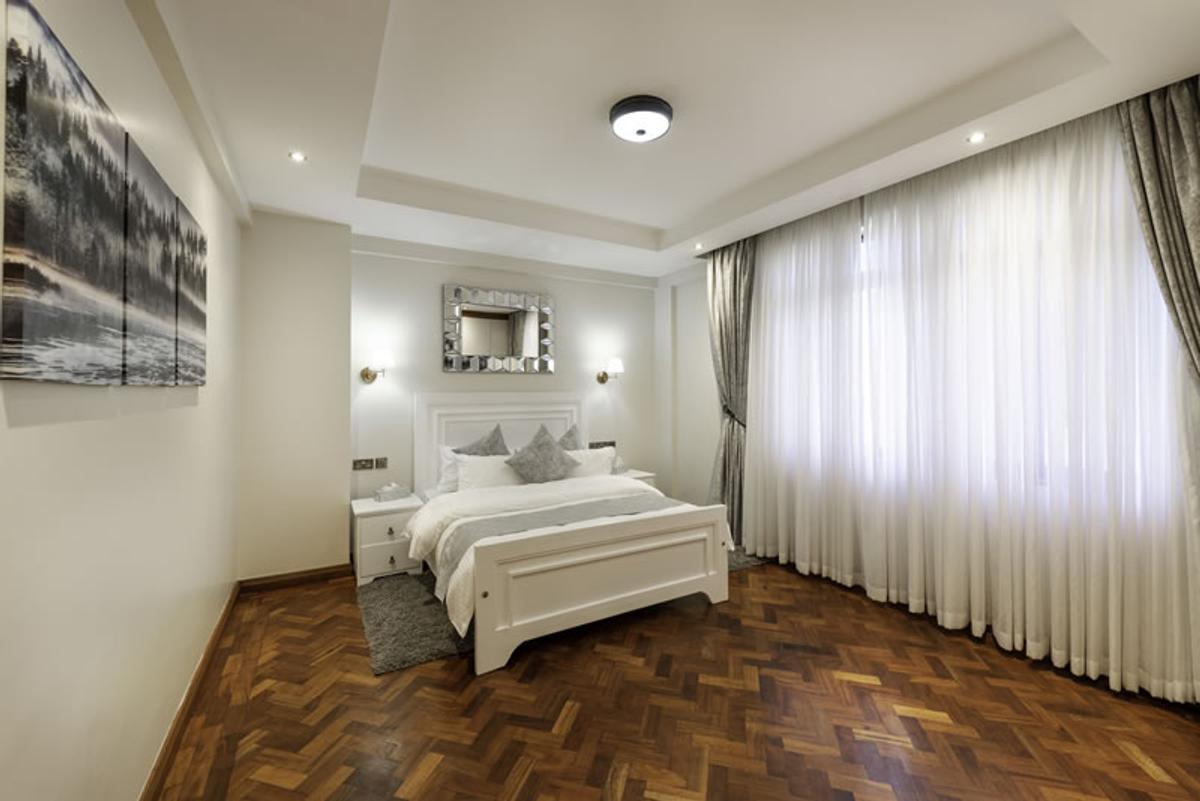 Furnished 4 Bed Apartment with En Suite in Riverside - 6