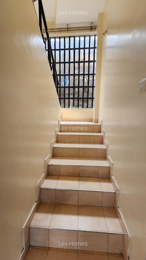 3 Bed Townhouse with En Suite at Magadi Road - 8
