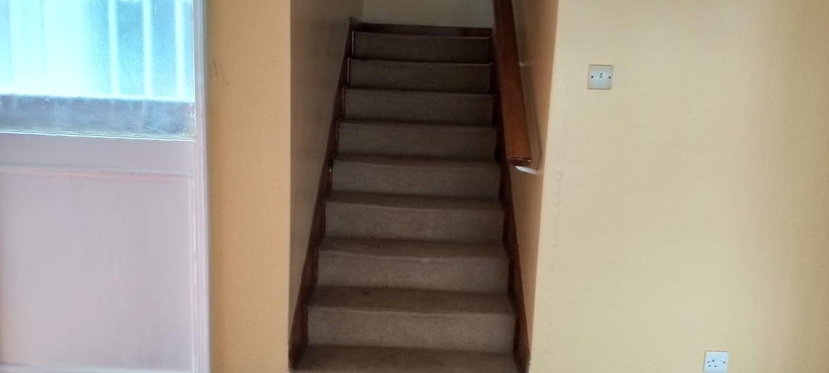2 Bed Townhouse with En Suite in Lavington - 3