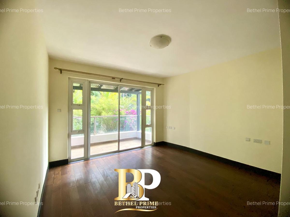 4 Bed Apartment with En Suite in General Mathenge - 10
