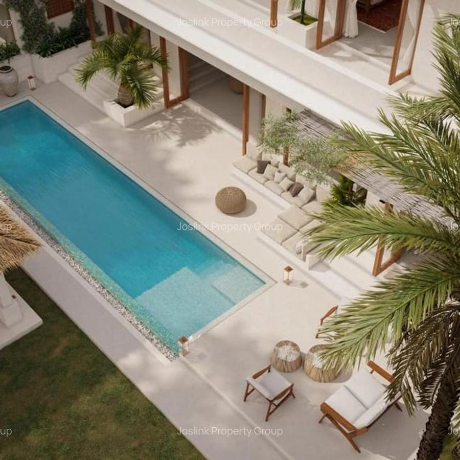 3 Bed Townhouse with En Suite in Nyali Area - 2