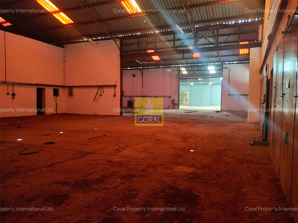 Warehouse in Industrial Area - 19