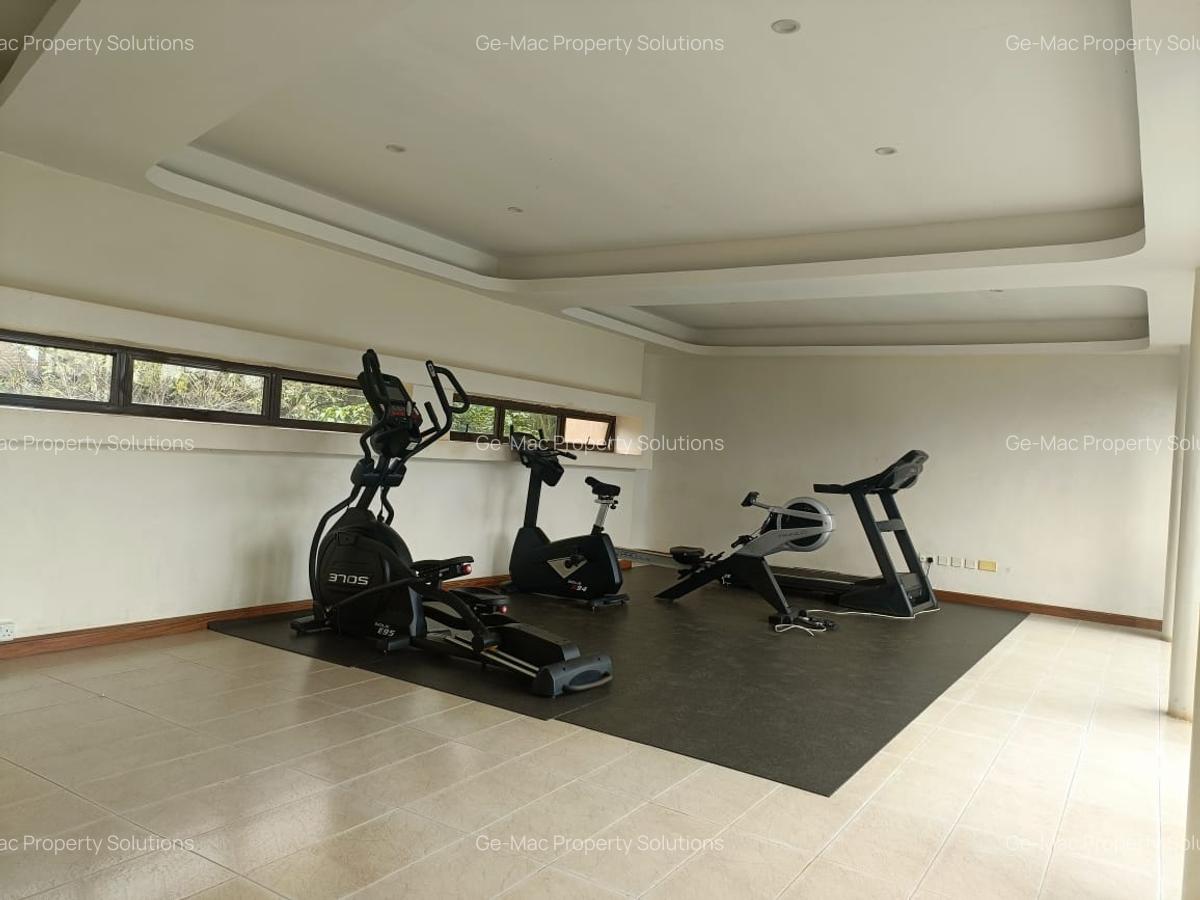 4 Bed House with En Suite in Runda - 10