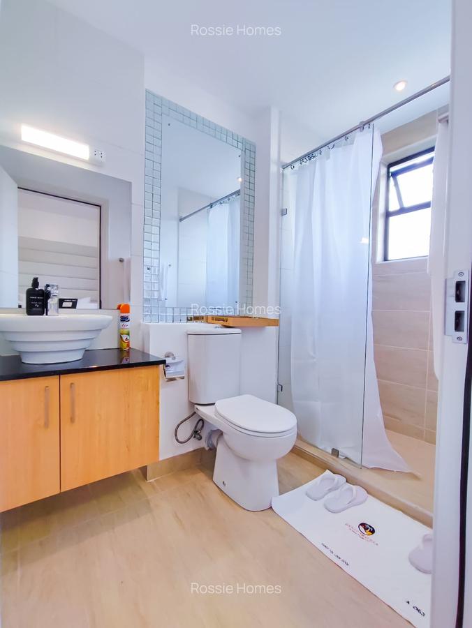 Serviced 2 Bed Apartment with En Suite at Kindaruma Rd - 9