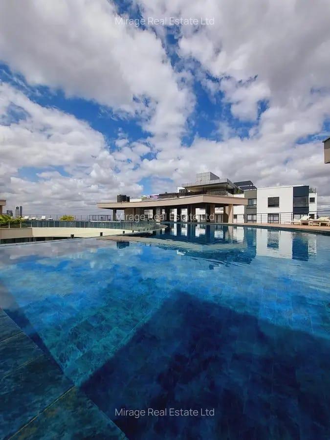 4 Bed Apartment with En Suite in Riverside - 20