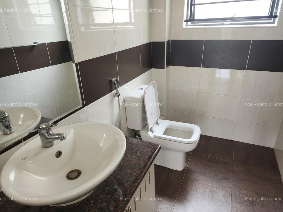 2 Bed Apartment with En Suite at Rhapta Road - 3