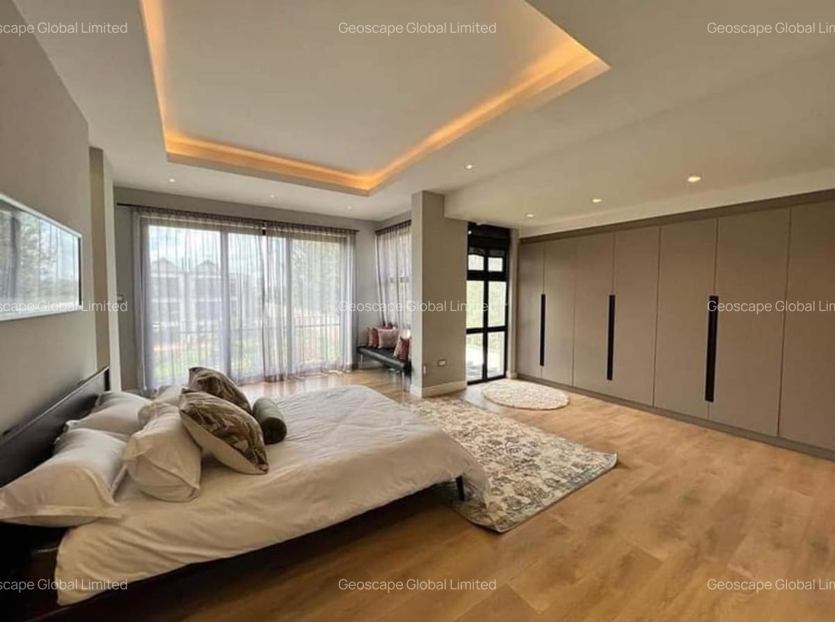 5 Bed Townhouse with En Suite in Runda - 8