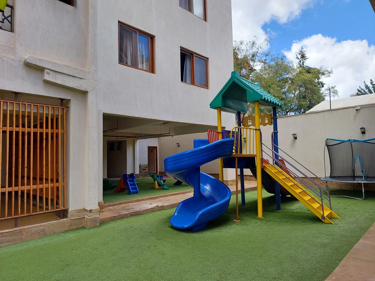 3 Bed Apartment with En Suite at Mandera Road - 13