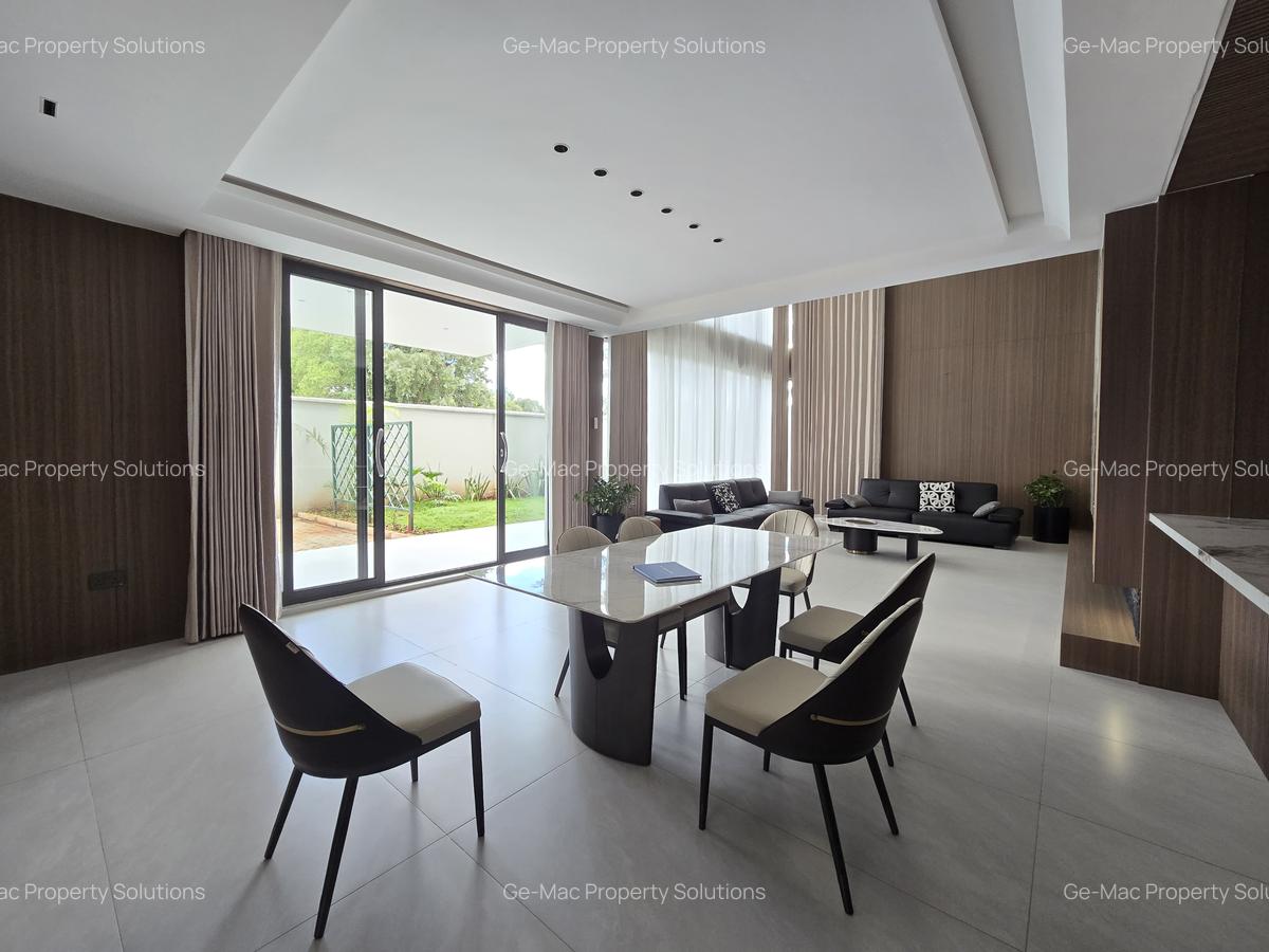 5 Bed Villa with En Suite in Lavington - 11