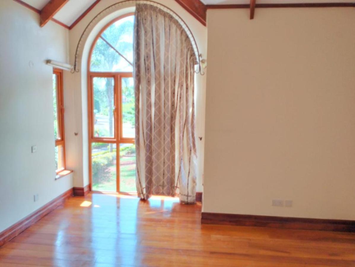 5 Bed House with En Suite in Kitisuru - 17