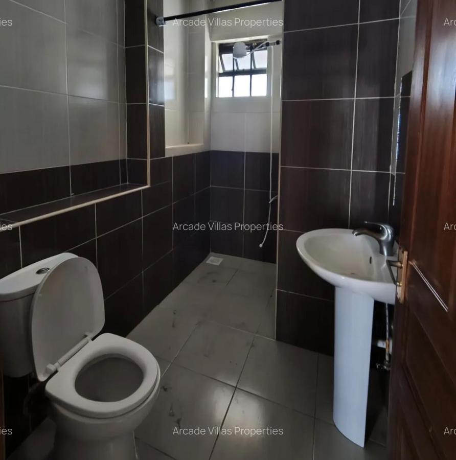 2 Bed Apartment with En Suite in Kileleshwa - 5