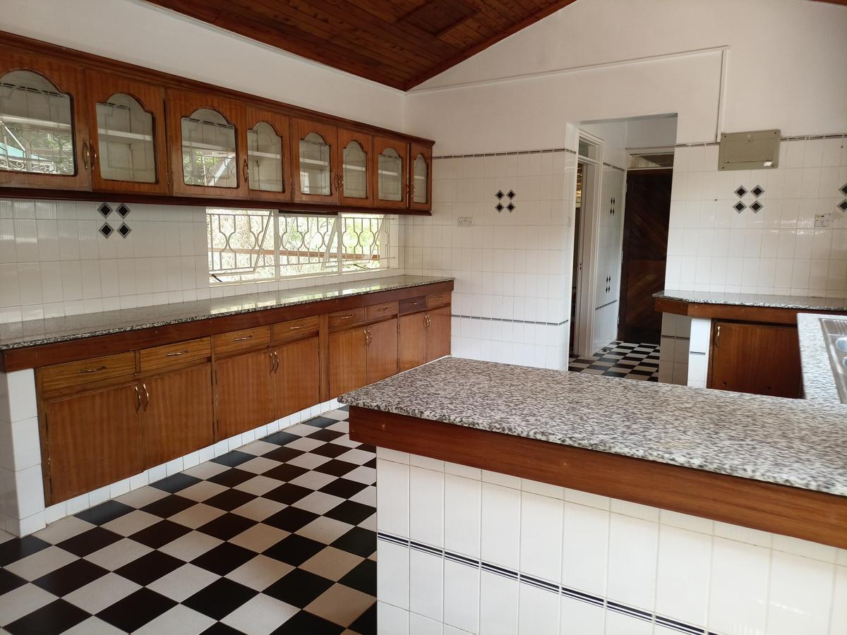 5 Bed House with En Suite in Gigiri - 5