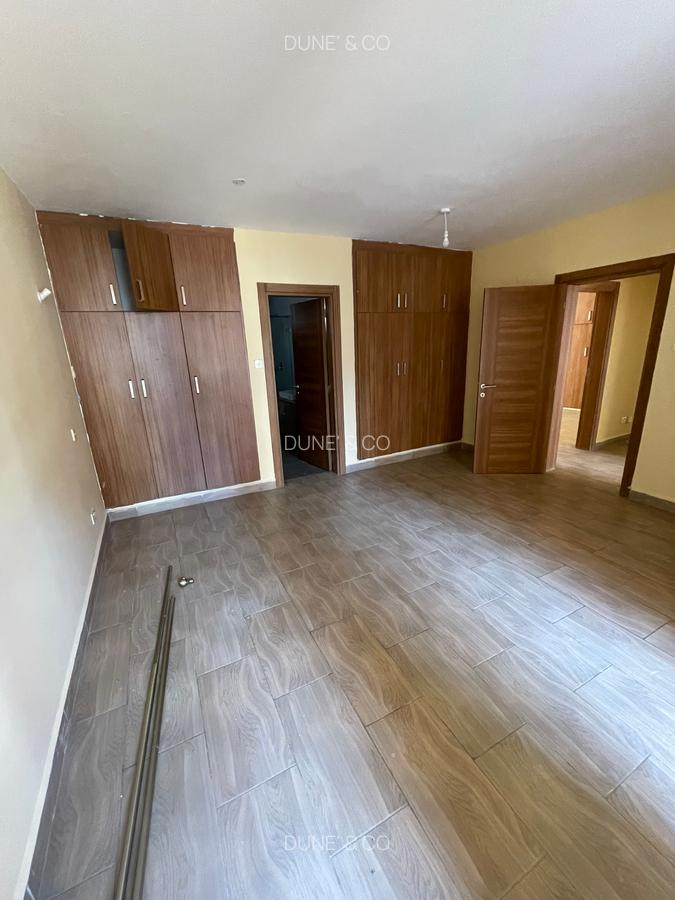 3 Bed Apartment with En Suite in Kilimani - 18