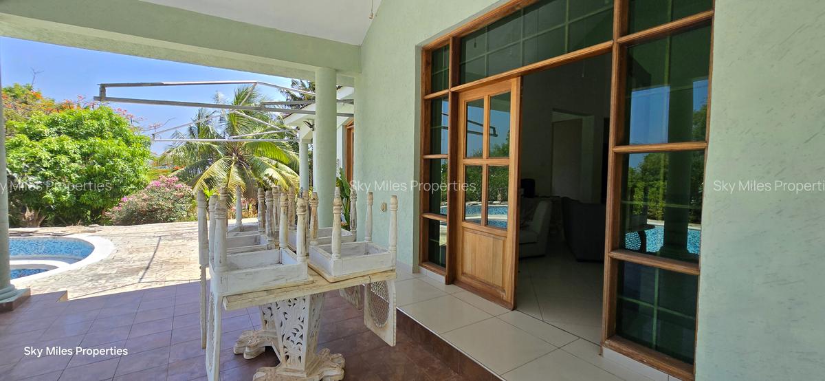 5 Bed Villa with En Suite at Vipingo - 11