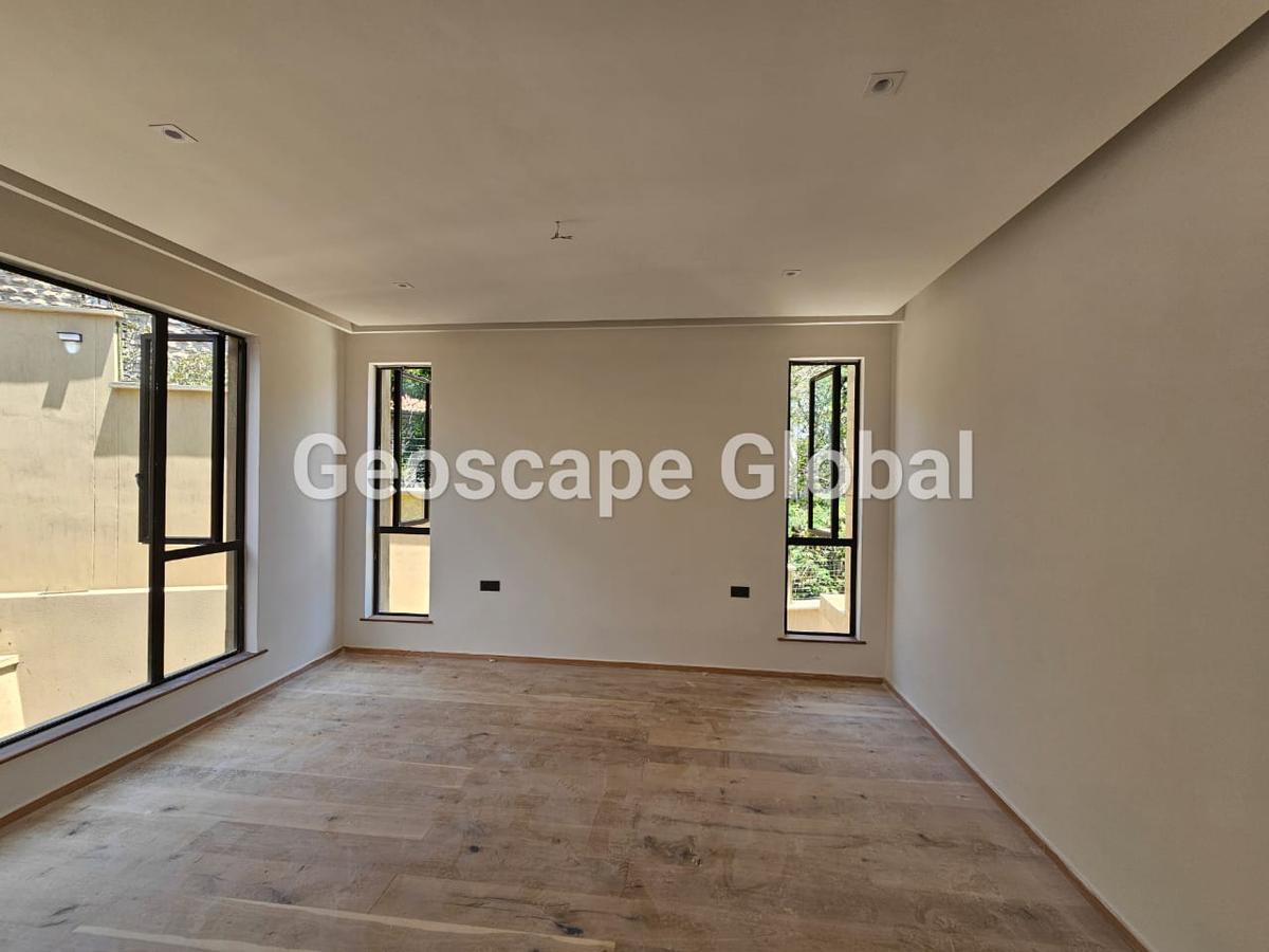 5 Bed House with En Suite in Kitisuru - 6