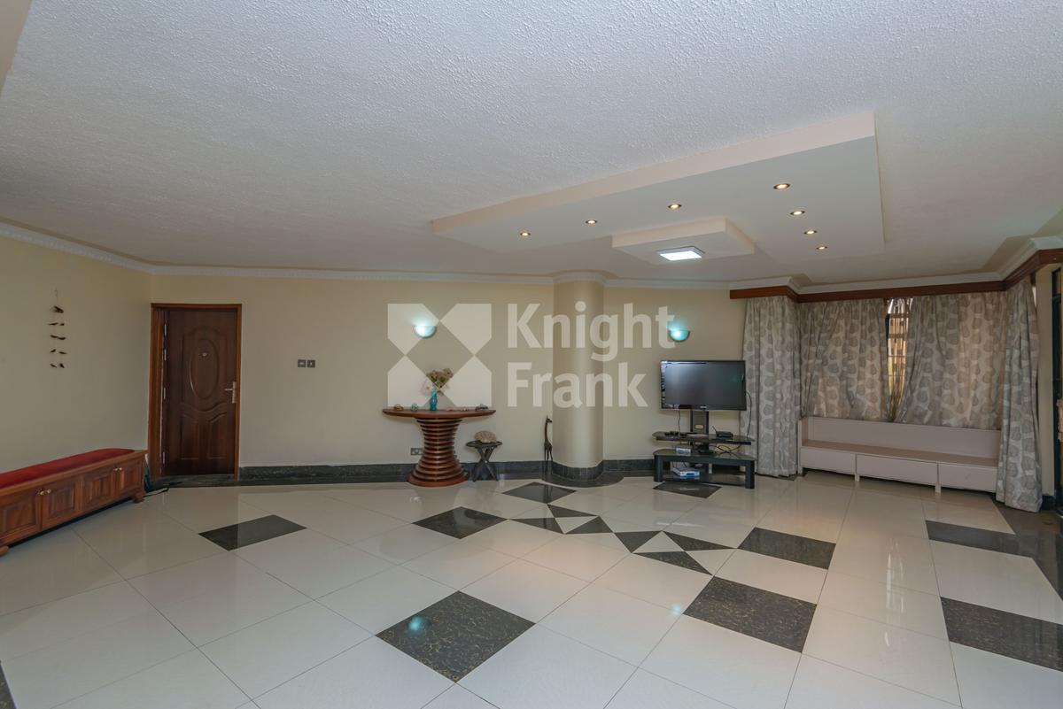 3 Bed Apartment with En Suite at Siaya Road - 2