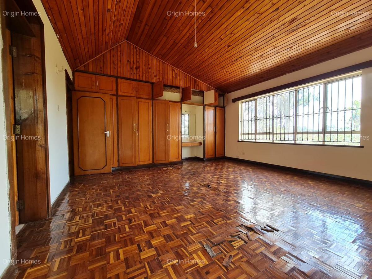 5 Bed House with En Suite at Gigiri - 16