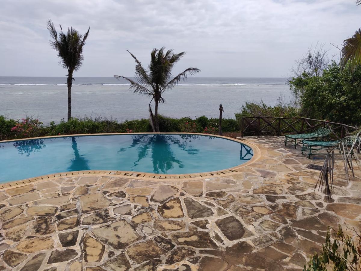 4 Bed Villa with En Suite in Vipingo - 8