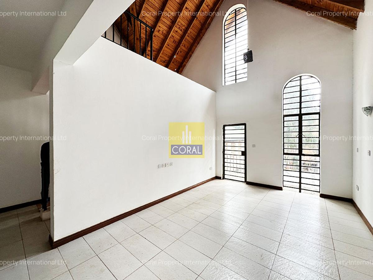 6 Bed House in Runda - 9