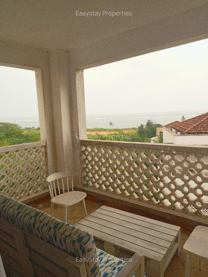 Furnished 2 Bed Apartment with En Suite in Kikambala - 6