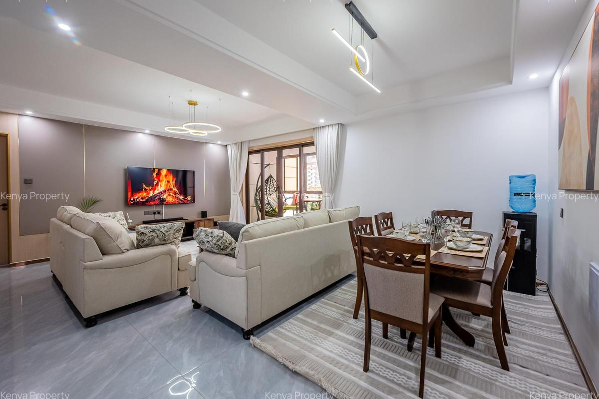 2 Bed Apartment with En Suite at Riverside Drive - 13