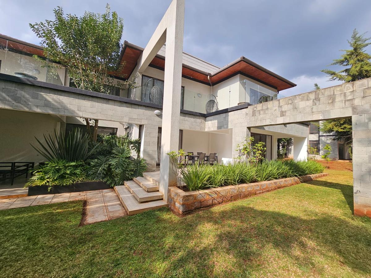 4 Bed House with En Suite in Karen - 2