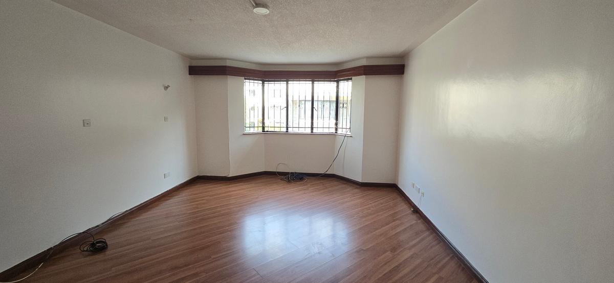 5 Bed Townhouse with En Suite at Grevillea Grove - 17